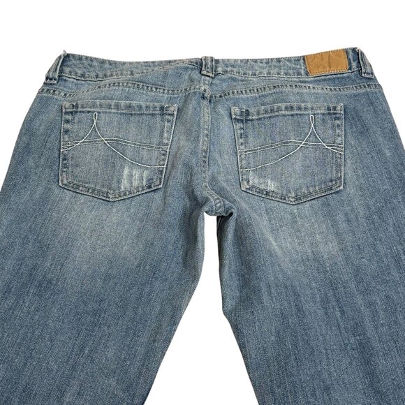 Vintage Anchor Blue Low Rise Distressed Jeans Size 9 Ankle Straight Leg Denim - Picture 4 of 7
